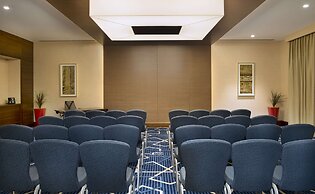 Hilton Garden Inn Dubai Jumeirah