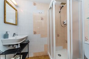 Hostal S'Engolidor