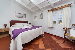 Hostal S'Engolidor