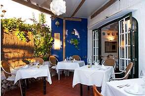 Hostal S'Engolidor