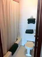 Circle 6 Motel