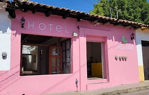 Hotel Dulce Luna