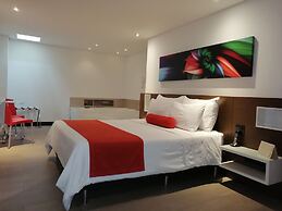 Loyds Hotel