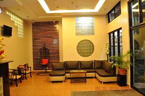 Rovic's Tourist Hotel