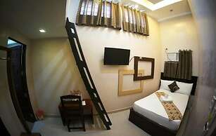 Rovic's Tourist Hotel