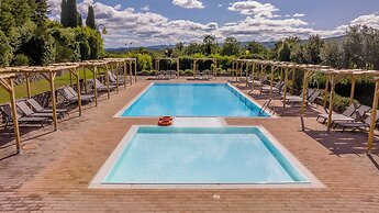 Poggiovalle Tenuta Italiana