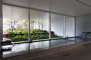 SEAMARQ Hotel