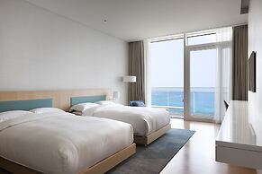 SEAMARQ Hotel