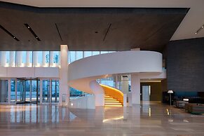 SEAMARQ Hotel