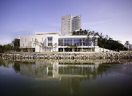 SEAMARQ Hotel