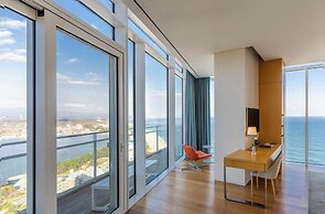 SEAMARQ Hotel