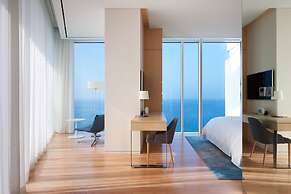 SEAMARQ Hotel