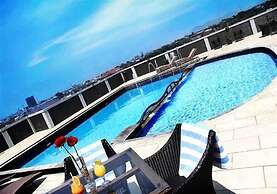 Grand Pacific Hotel