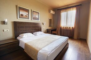 Kantar Hotel