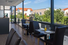 All Saints B&B Kastela