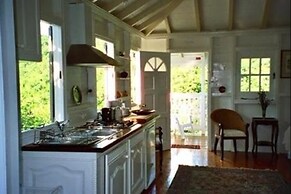 Fire Fly Cottage