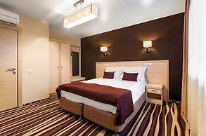 Degas Lite Hotel