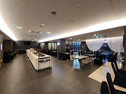 Ramada Jeju Hamdeok