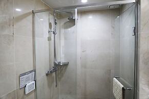 Ramada Jeju Hamdeok