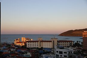 Ramada Jeju Hamdeok