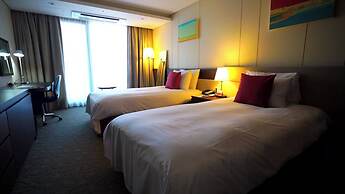 Ramada Jeju Hamdeok