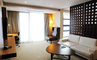Ramada Jeju Hamdeok