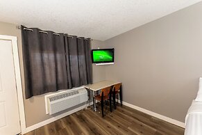 Hinton Highway Inn