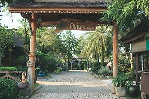 Baan Baitan Resort