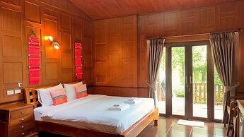 Baan Baitan Resort