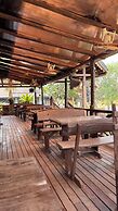 Baan Baitan Resort
