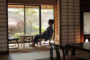 Onishiya Suishoen