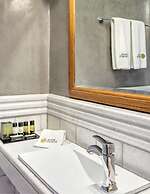 Mare Monte Luxury Suites