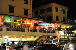 1 City Hotel