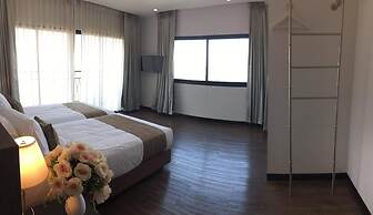 Coco View Hotel