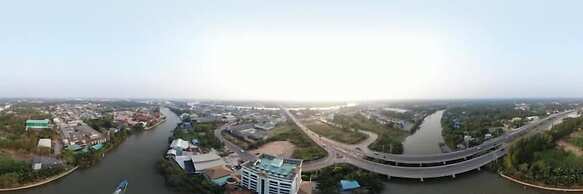 Coco View Hotel
