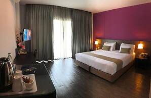 Coco View Hotel