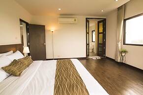 Coco View Hotel