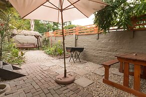 Inyathi Guest Lodge & Self Catering Chalets