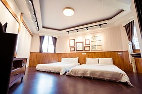Tainan Inn