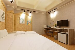 Tainan Inn