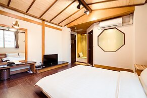 Tainan Inn