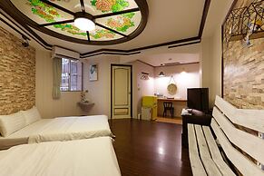 Tainan Inn