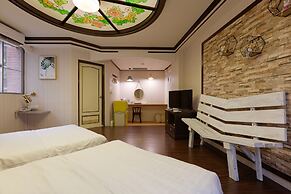 Tainan Inn