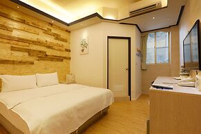 Tainan Inn