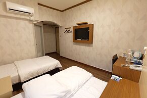 Tainan Inn