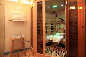 Periwinkle Guest Lodge