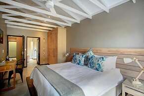 Scallop Guest Lodge