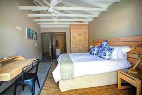 Scallop Guest Lodge