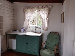 Yellowwood Lodge - Adults Only