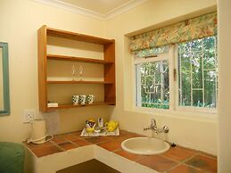 Yellowwood Lodge - Adults Only